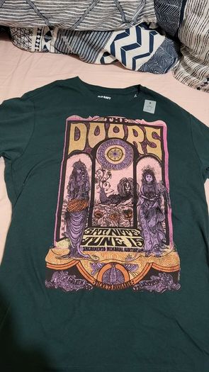 old navy dark green small t shirt
