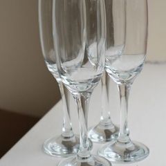 Set of 4 Wine Glasses | Champagne Flute