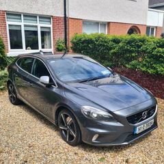 Volvo V40 R-Design (177bhp)