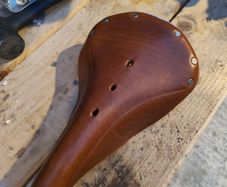 Brooks Saddle