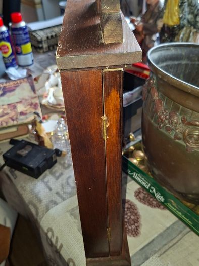 Beautiful Old Floral Wooden Wall Mounted Cabinet Key Holder, Postage Available or Collection, Lots more Coins, Notes, Antiques and Collectables including Oil Lamps in my other ads