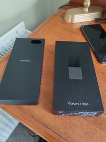 Samsung Flip 5 - 256 GB