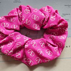 Valentino Scrunchy in Pink