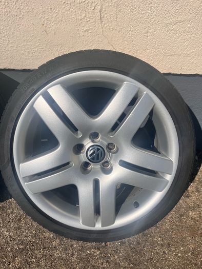 17" VW Volkswagen longbeaches