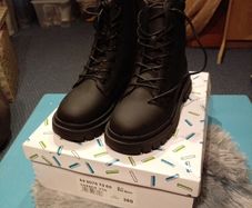 UK size 3 black kids boots