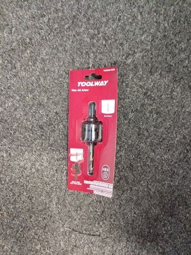 holesaw arbor