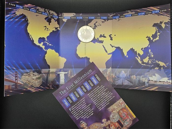 UK Millennium Five Pound Coin 1999 2000 Greenwich Meridian Royal Mint Pack