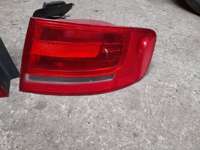 audi a4 b8 taillights