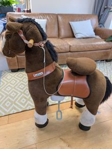 Ride on toy horse