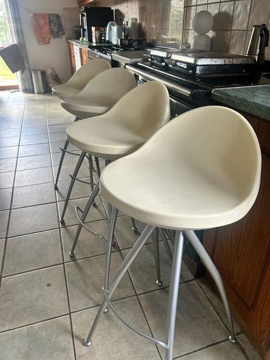 bar stools