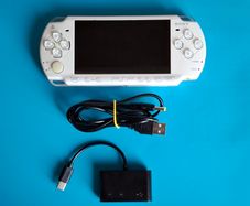 PSP 2004 White (Modded)