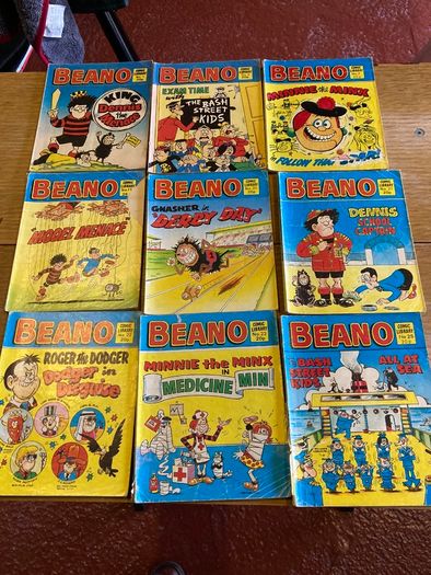 Vintage Beano fun size comics