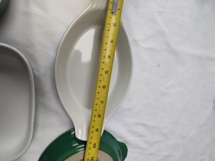 Ceramic stoneware Oven to table vintage dishes