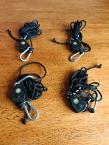 4x Pro-Ratchet Heavy Duty Hangers