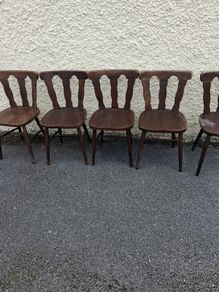 5 Wooden Chairs