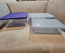 Pyrex baking and storage dishes