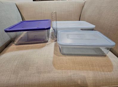 Pyrex baking and storage dishes
