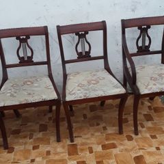 Set of dining chairs x6