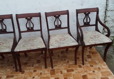 Set of dining chairs x6