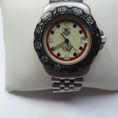 Vintage 1980s TAG Heuer Formula 1 Professional Quartz Midsize Watch  371.513 - Spares or repairs