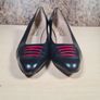 Vintage SALVATORE FERRAGAMO leather shoes mid heels slip on pointy toe navy red Size UK 7 AA very narrow EU 40 (AT1) Image 6