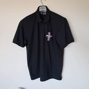 Ford mustang polo Shirt size 4xl pit to pit 30" black In like new condition