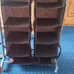 Adjustable clothes racks and hanging storage organisers