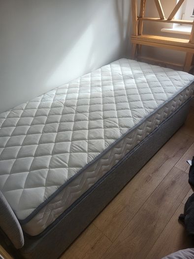Single mattress