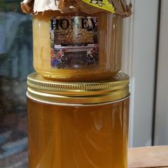 Donegal raw Wild flower honey- 2.50e per 200g.