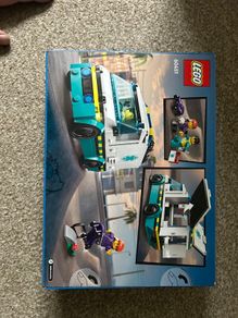 City Emergency Ambulance 60451
