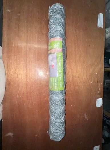 Set-Building, Fixings, Paint & Consumables Lot