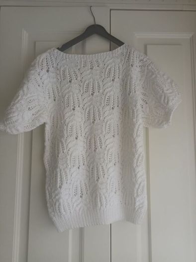 Vintage Handknit White Short Sleeve Top