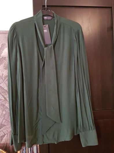 M&S green shirt, blouse, tie neck, size 8, NEW