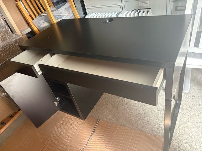 Ikea Micke Black Desk