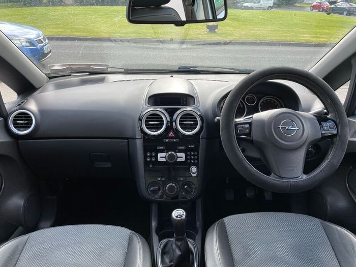 Opel Corsa 2008 1 Owner