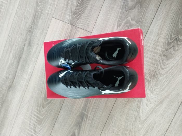 Puma Football Boots UK Size 8