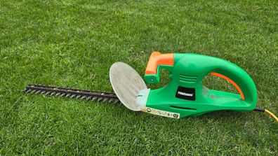 hedge trimmer