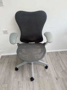 Herman Miller Mirra 2