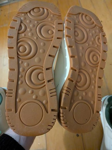 Minecraft Trainers Runners Boys size 4 New and Unworn