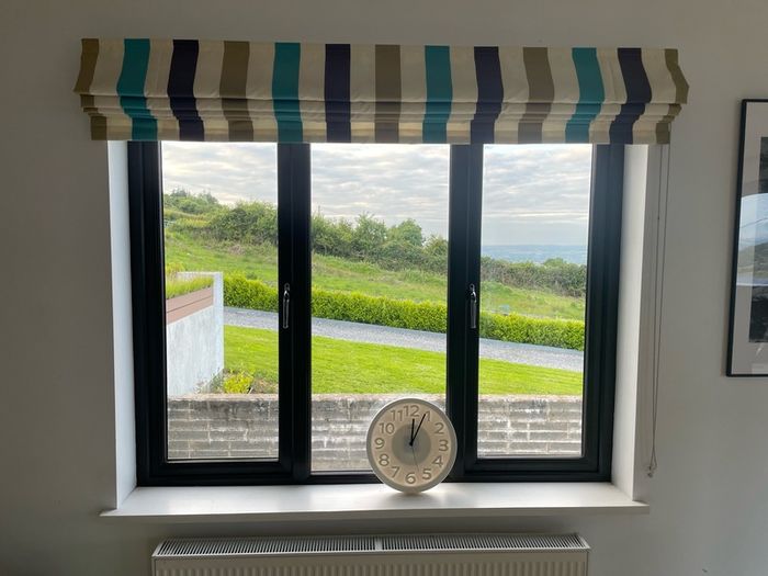 Roman Blinds x 5