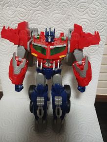 Transformer Beast Hunters Optimus Prime