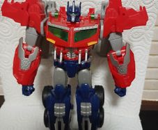 Transformer Beast Hunters Optimus Prime