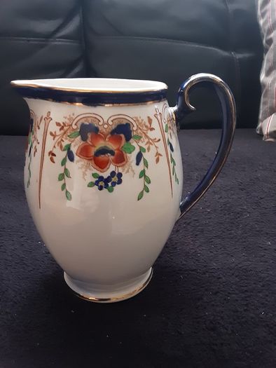 Water Jug/Vintage Sylvia Gibsons Pottery WaterJug 6" High  - Reg.No.749979