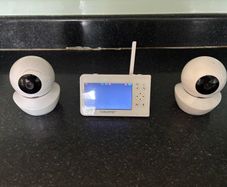 Babysense V43: Video Baby Monitor with 2 Cameras, Non Wifi, Split Screen & Night Light Machine