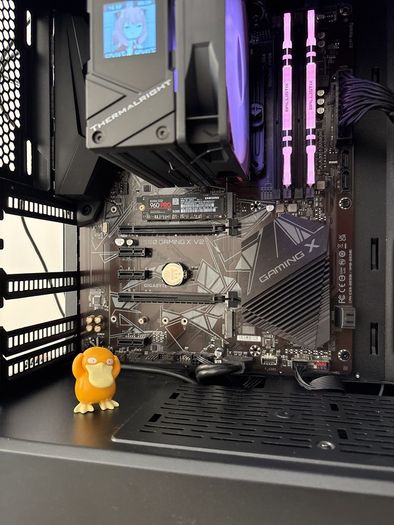 Ryzen 5 3400g + Gigabyte B550 Gaming X V2 + 16GB DDR4 3200MHZ combo