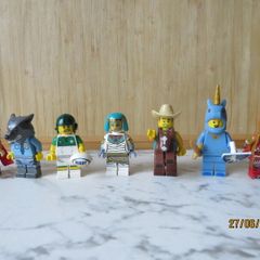 Lego figures