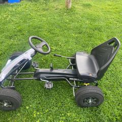 go cart with pump up wheels in great condition
