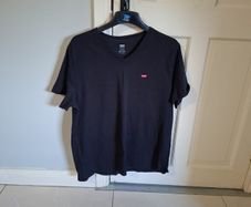 Levi t shirt black