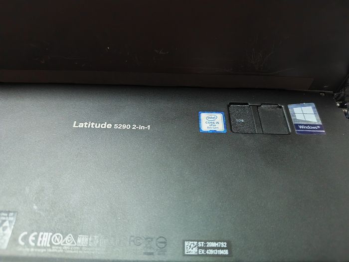 Dell latitude 5290 Ssd touchscreen i5