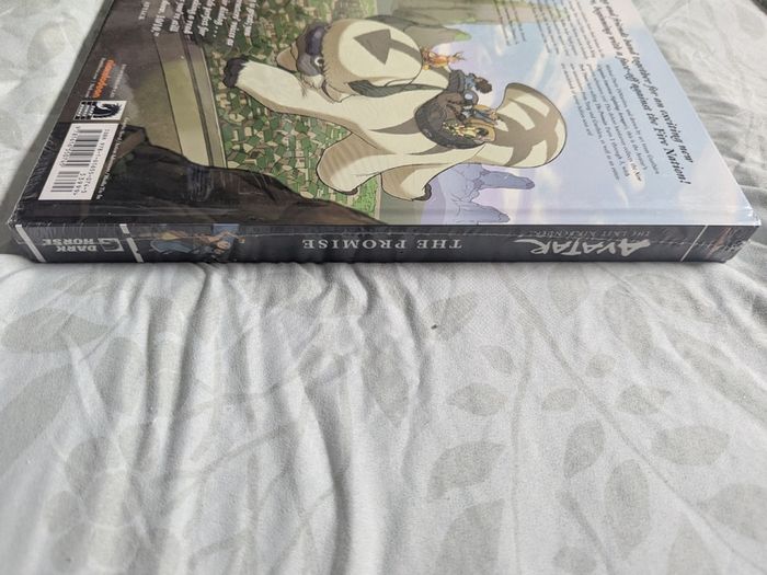 Avatar The Last Airbender - The Promise (Hardcover)